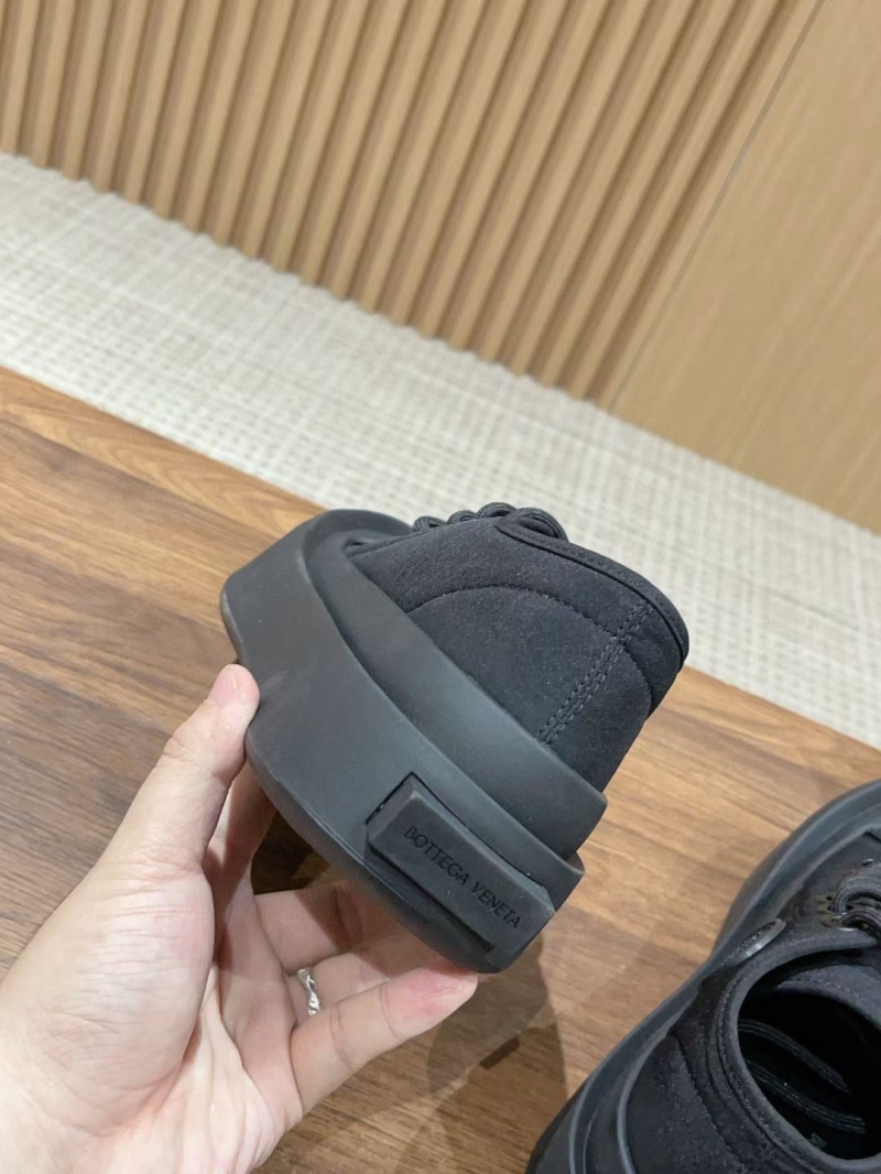 Gucci Casual Shoes